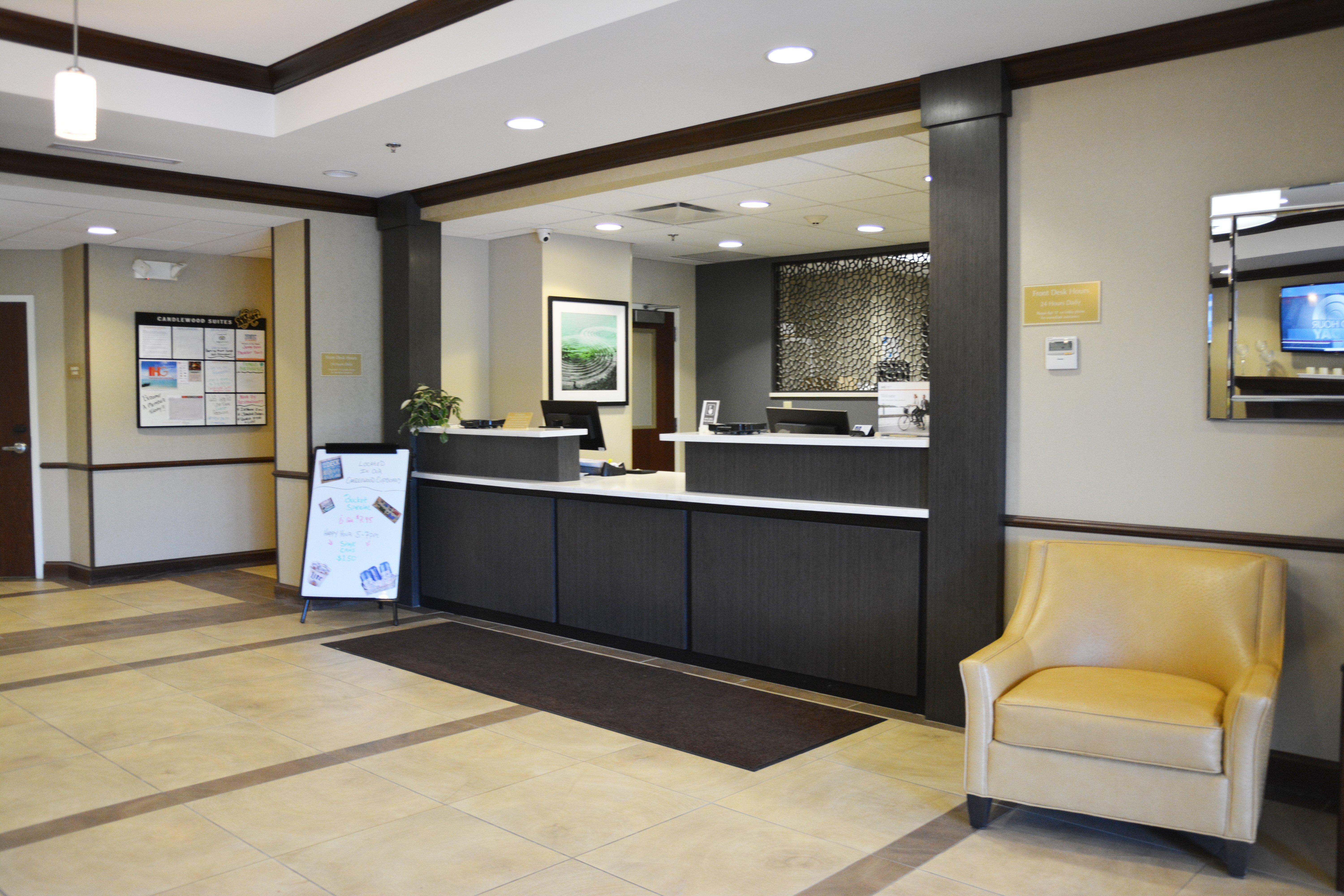 Candlewood Youngstown W - I-80 Niles Area By Ihg 2*