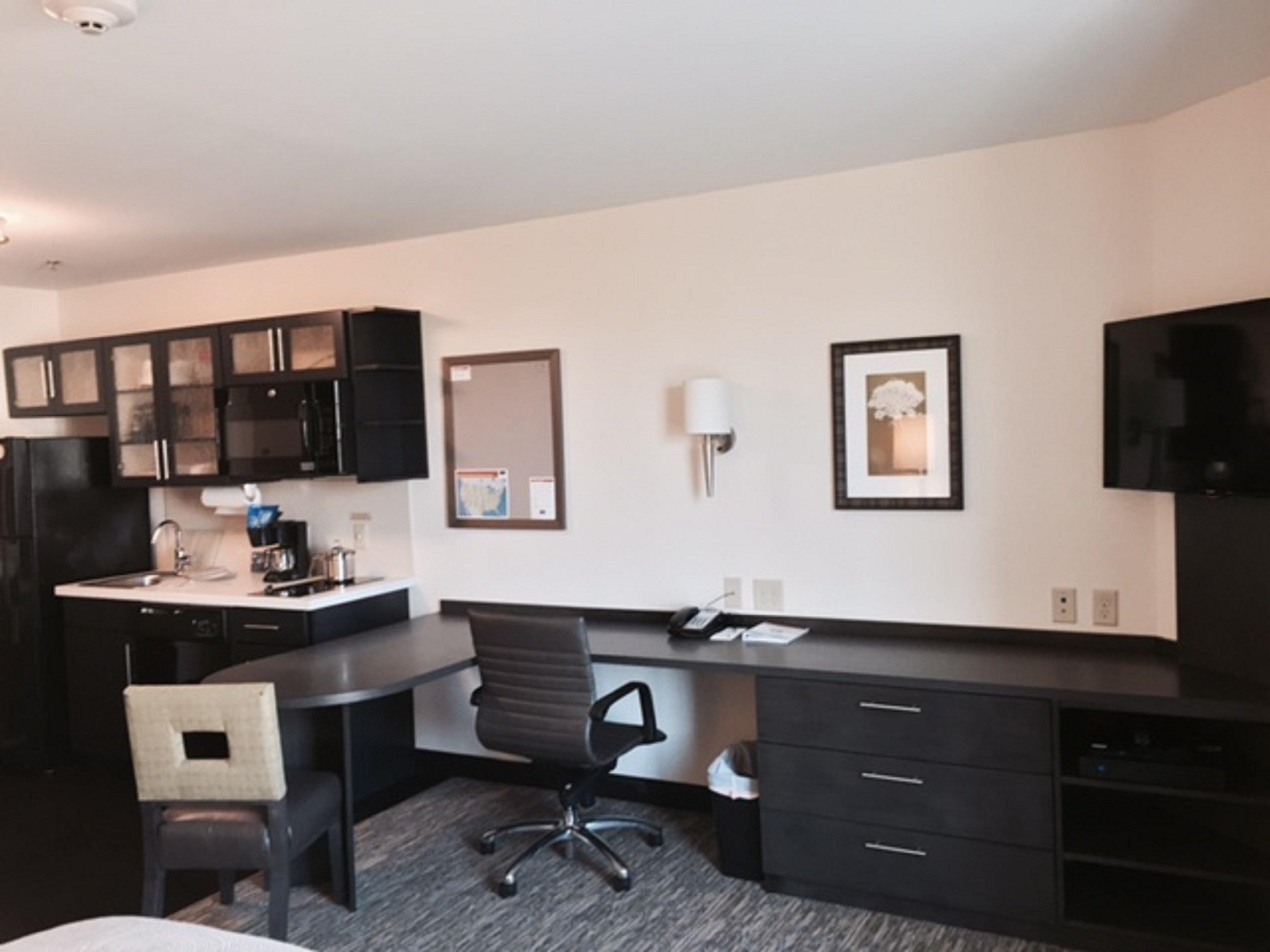 Candlewood Youngstown W - I-80 Niles Area By Ihg 2*